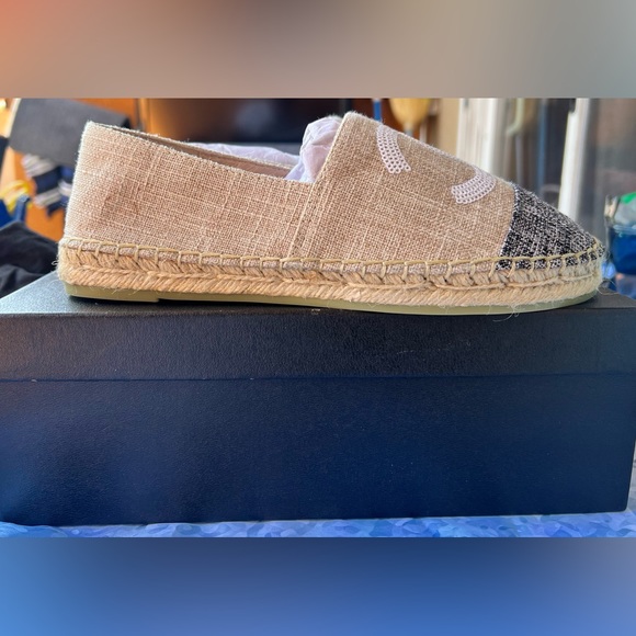 Apricot Chanel Espadrilles size 6.5 - Picture 3 of 9